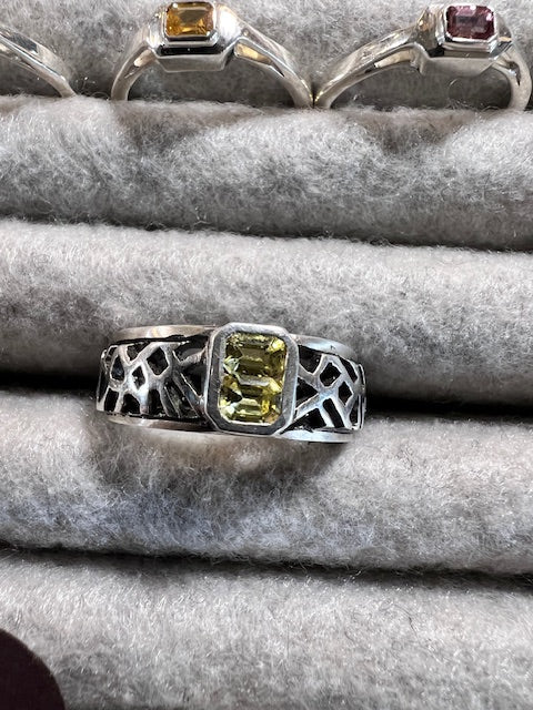RING - Yellow Sapphire SS - Size 6.5 - Frank Goss