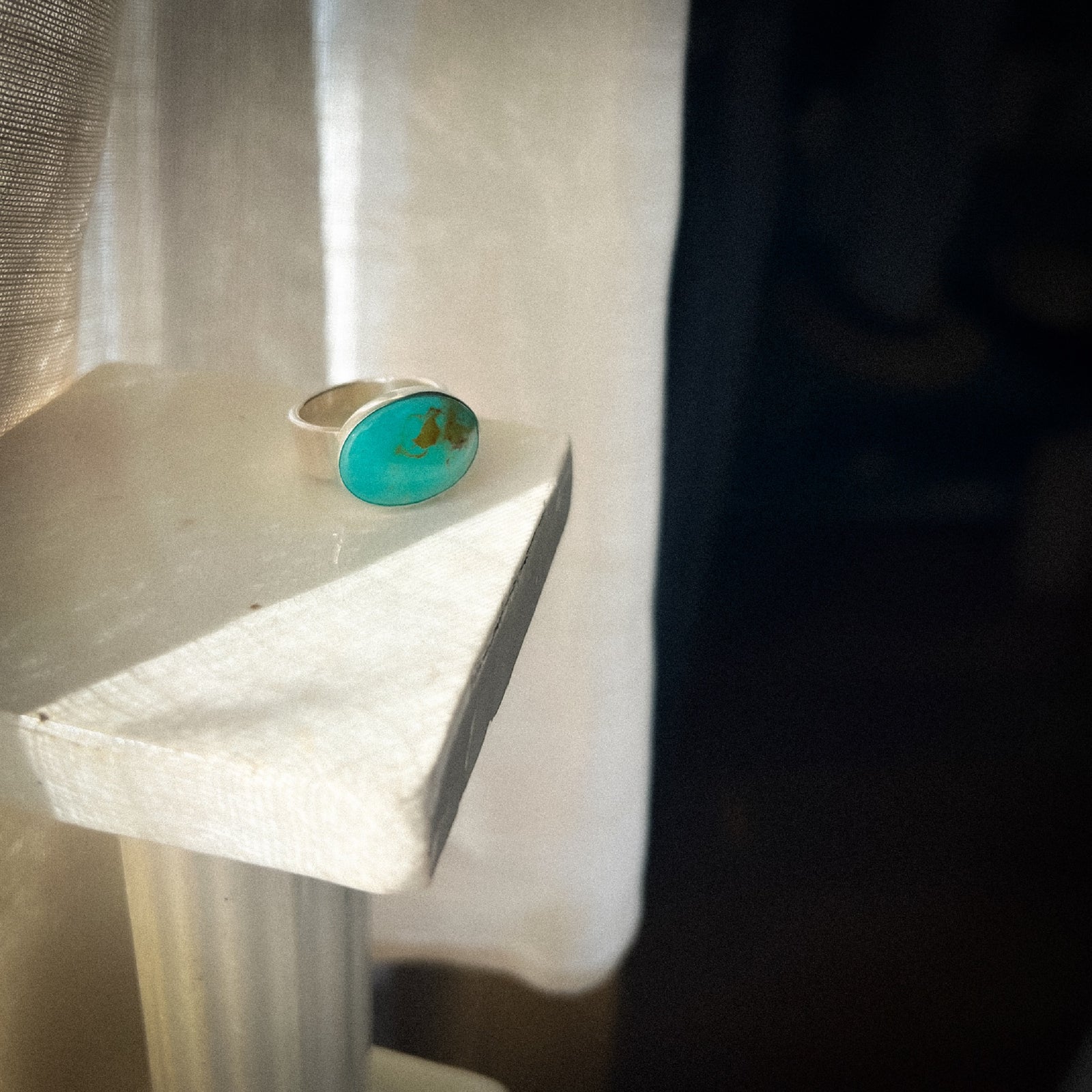 Albero Turquoise & Sterling Silver Statement Ring - Size 9
