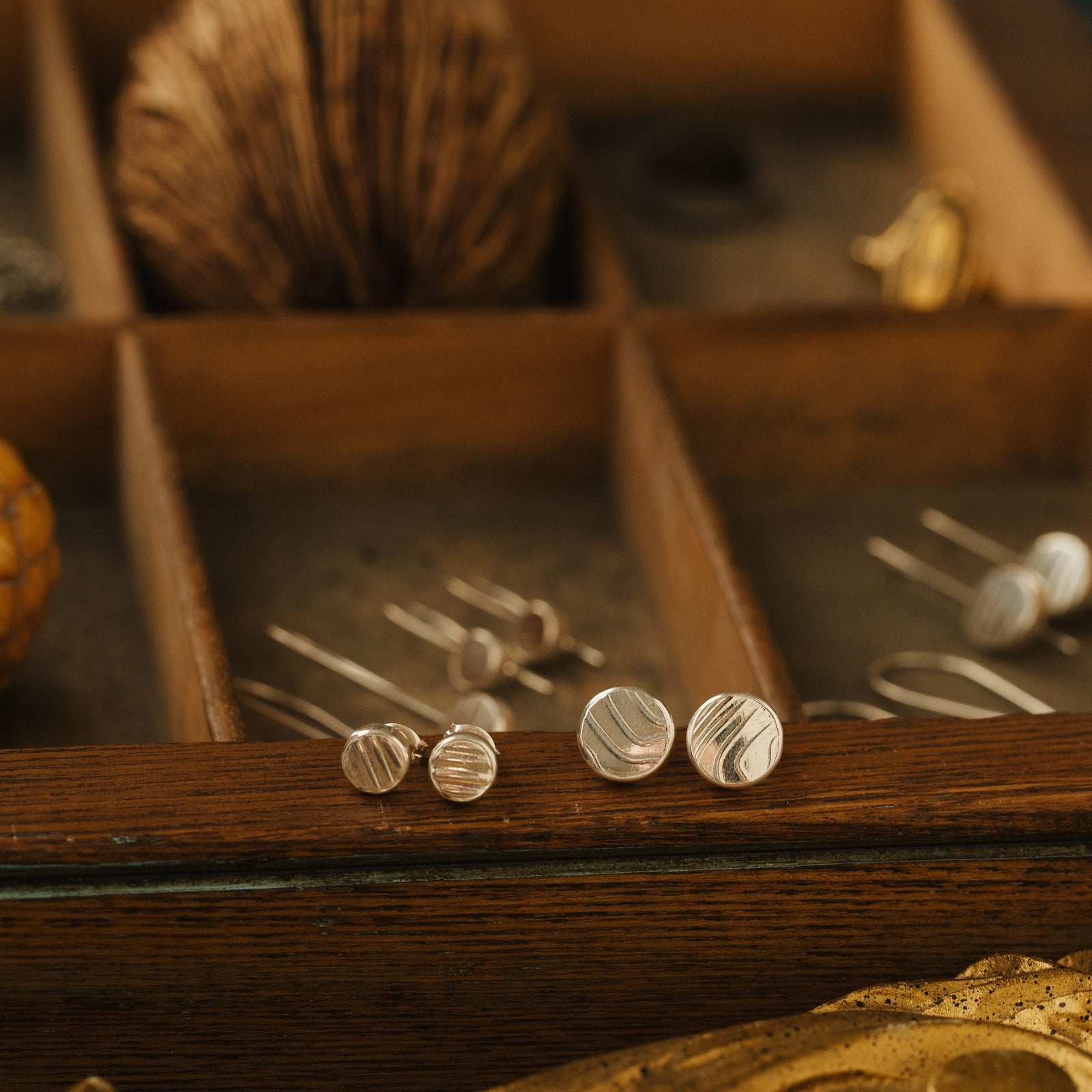 Mozzafiato Stud Earrings - Silver